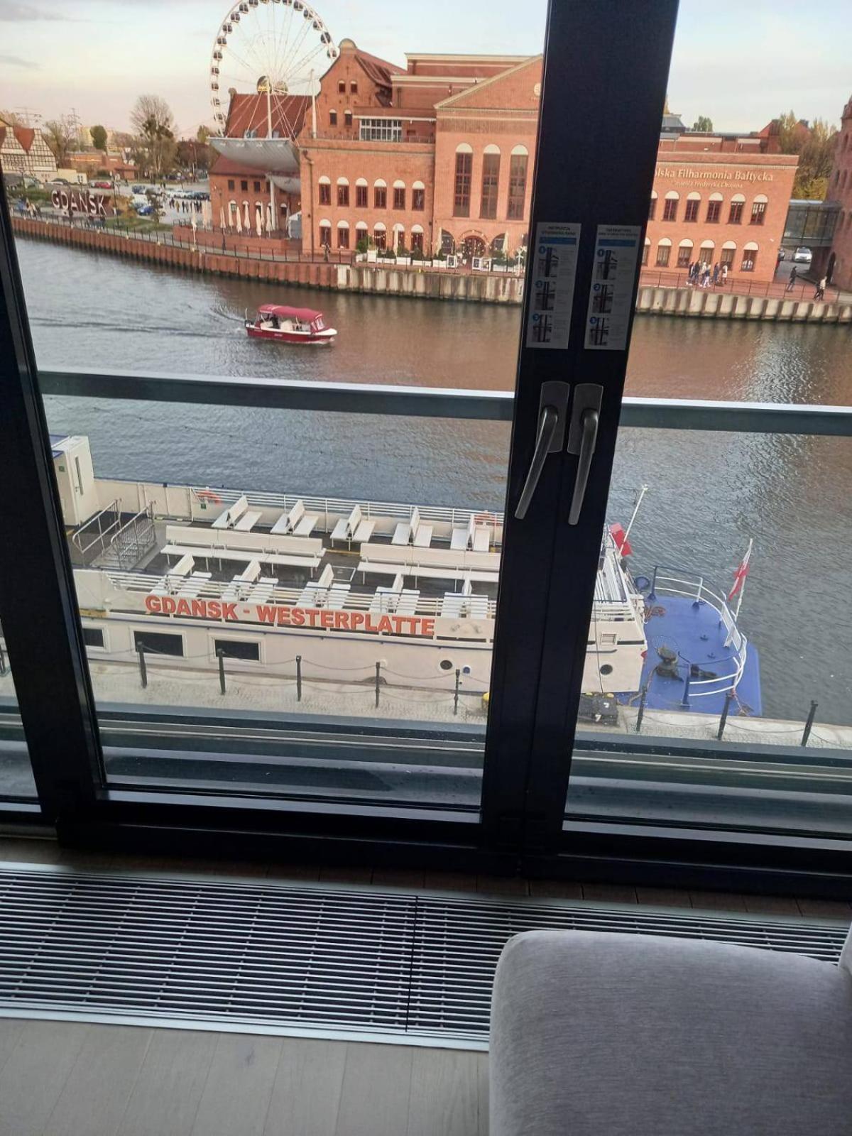 With An Amazing View Apartment *